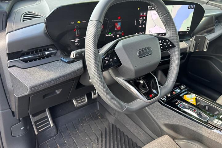undefined Audi Q6 fra 2025