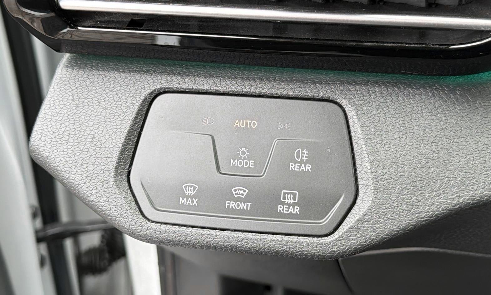Hvid VW ID.4 fra 2023