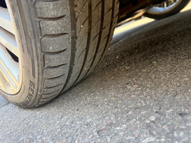 Blå VW Polo fra 2016