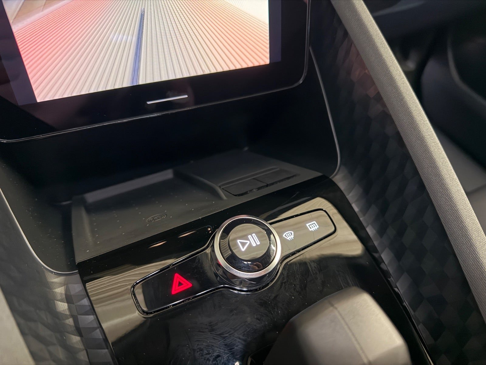 Hvid Polestar 2 fra 2024