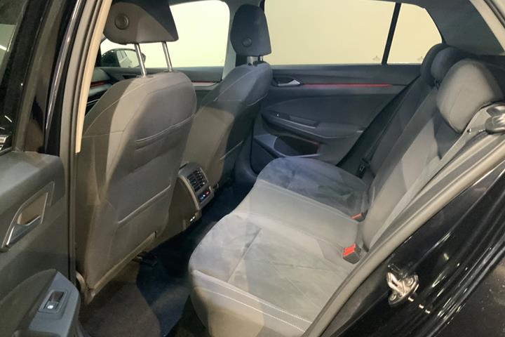 Sort VW Golf VIII fra 2021