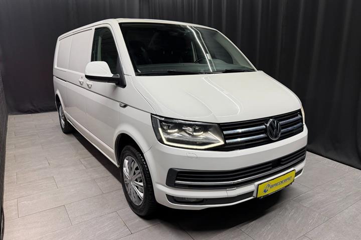 Hvid VW Transporter fra 2018
