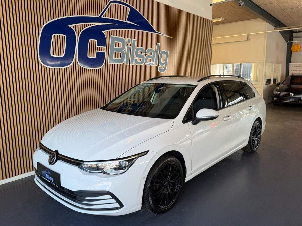 VW Golf VIII 1,5 eTSi 130 Life Variant DSG