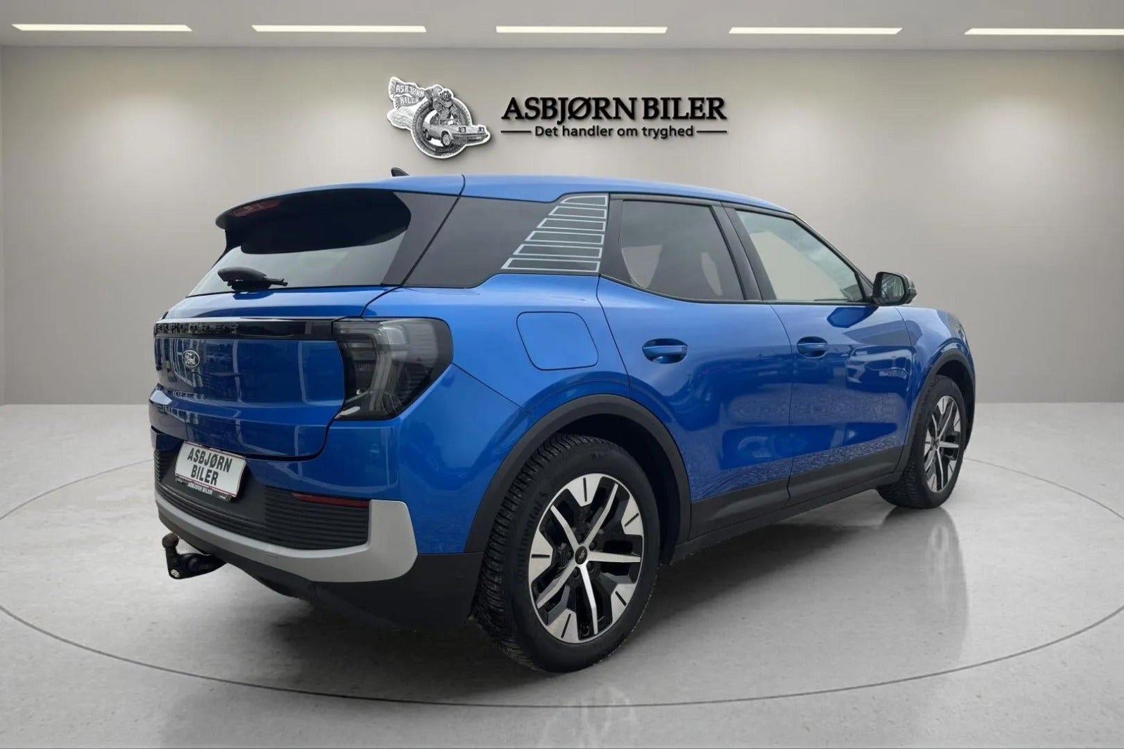 Blå Ford Explorer fra 2025