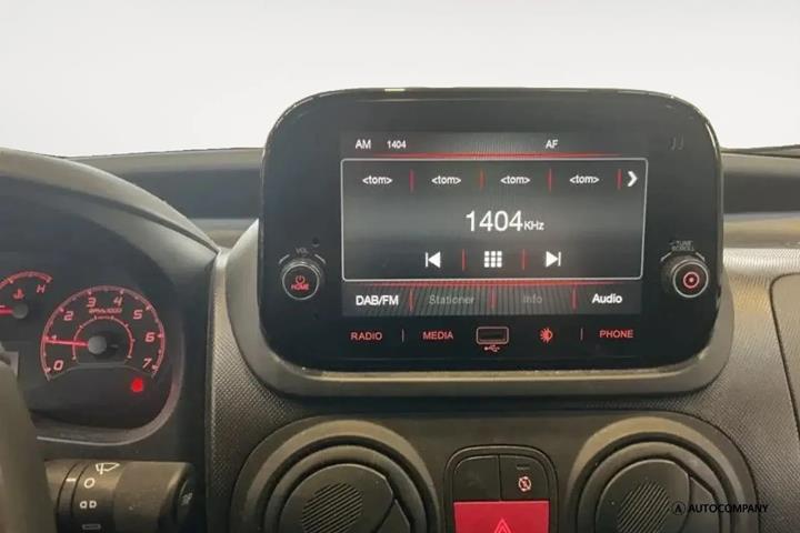 Hvid Fiat Fiorino fra 2022