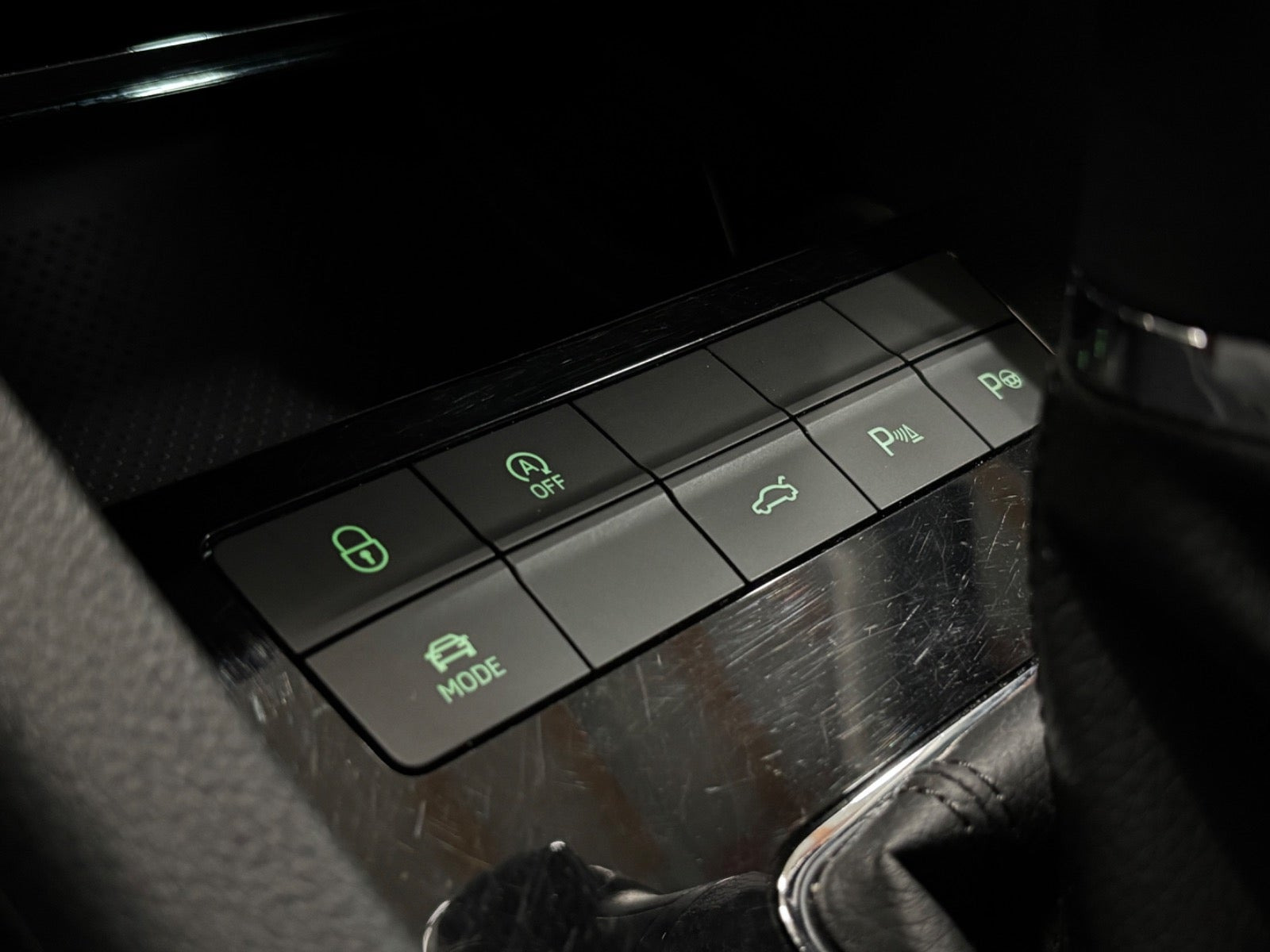 Grå Skoda Octavia fra 2018