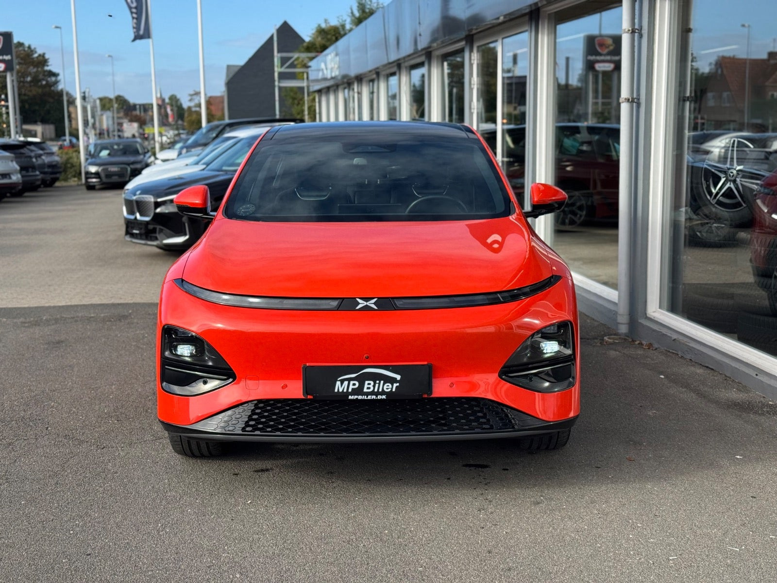Orange Xpeng G6 fra 2024