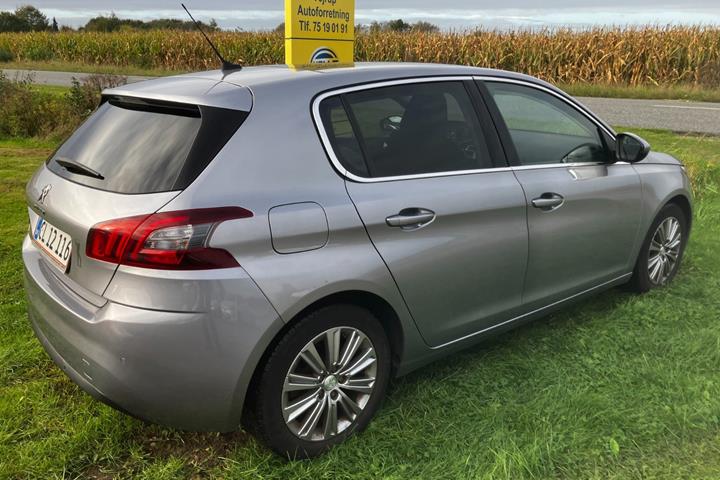 undefined Peugeot 308 fra 2019