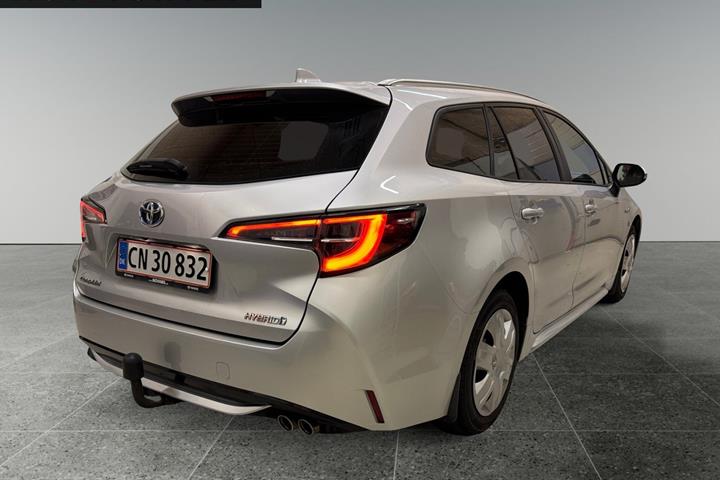 Sølv Toyota Corolla fra 2019