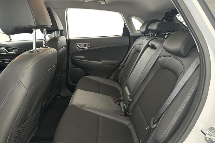 Hvid Hyundai Kona fra 2021