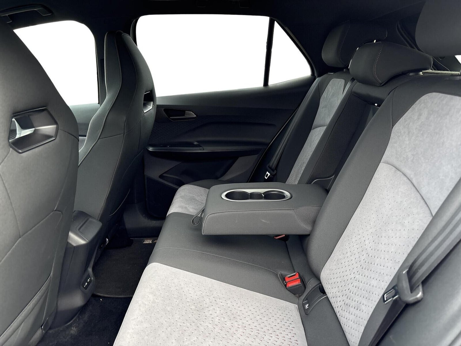 Sølv Cupra Born fra 2024
