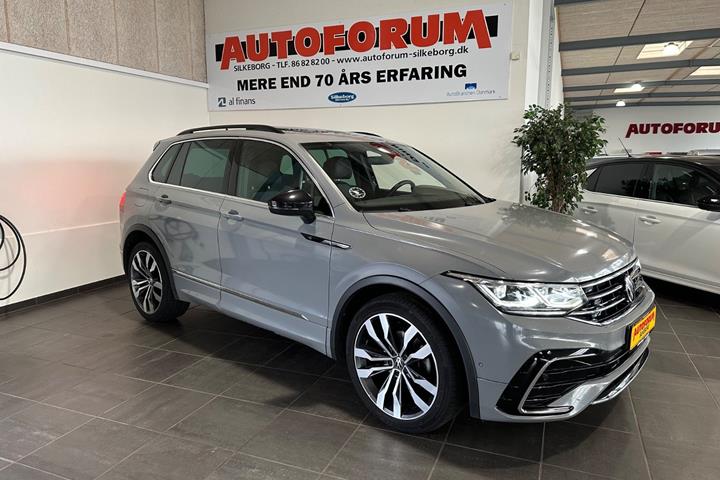 Sort VW Tiguan fra 2023