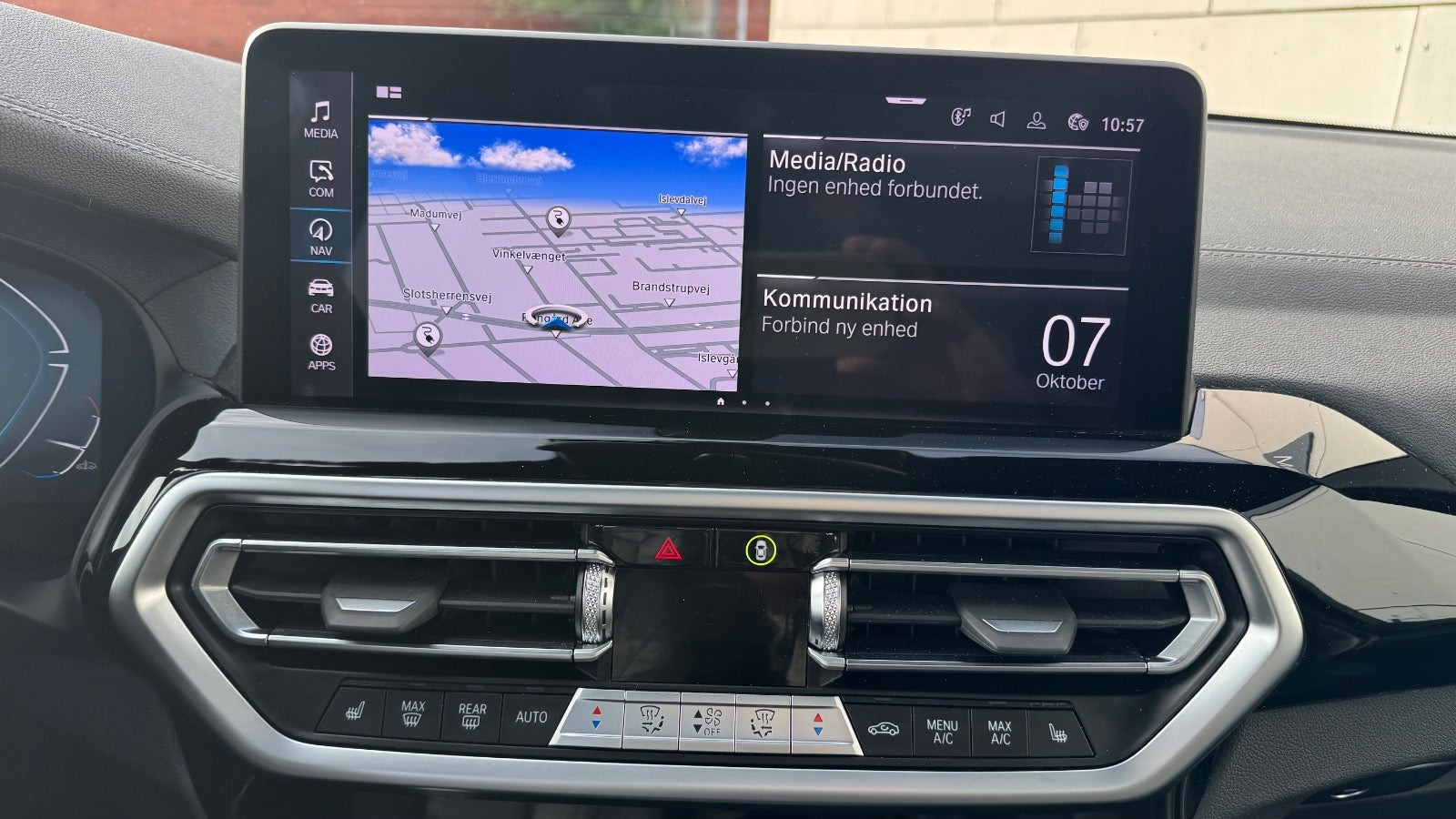Blå BMW iX3 fra 2022