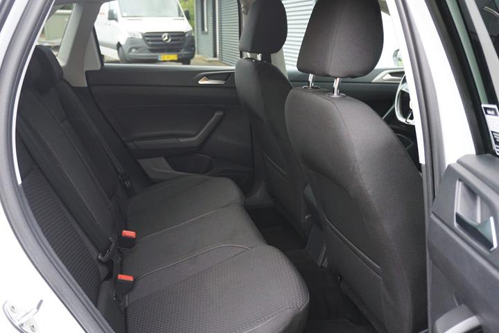 Hvid VW Polo fra 2018