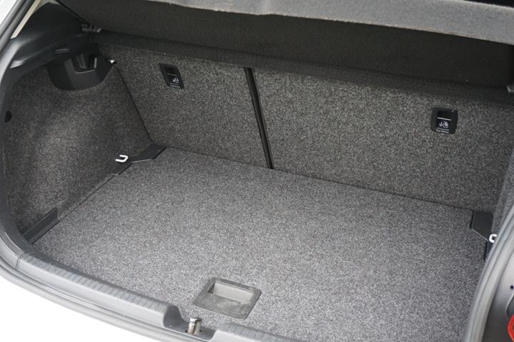 Hvid VW Polo fra 2018