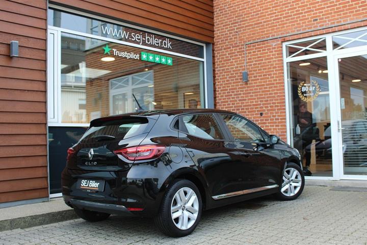 Sort Renault Clio V fra 2020
