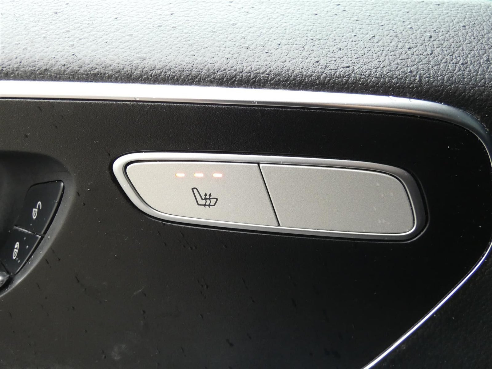 Sort Mercedes Vito 116 fra 2022