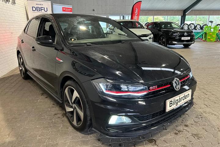 Sort VW Polo fra 2019