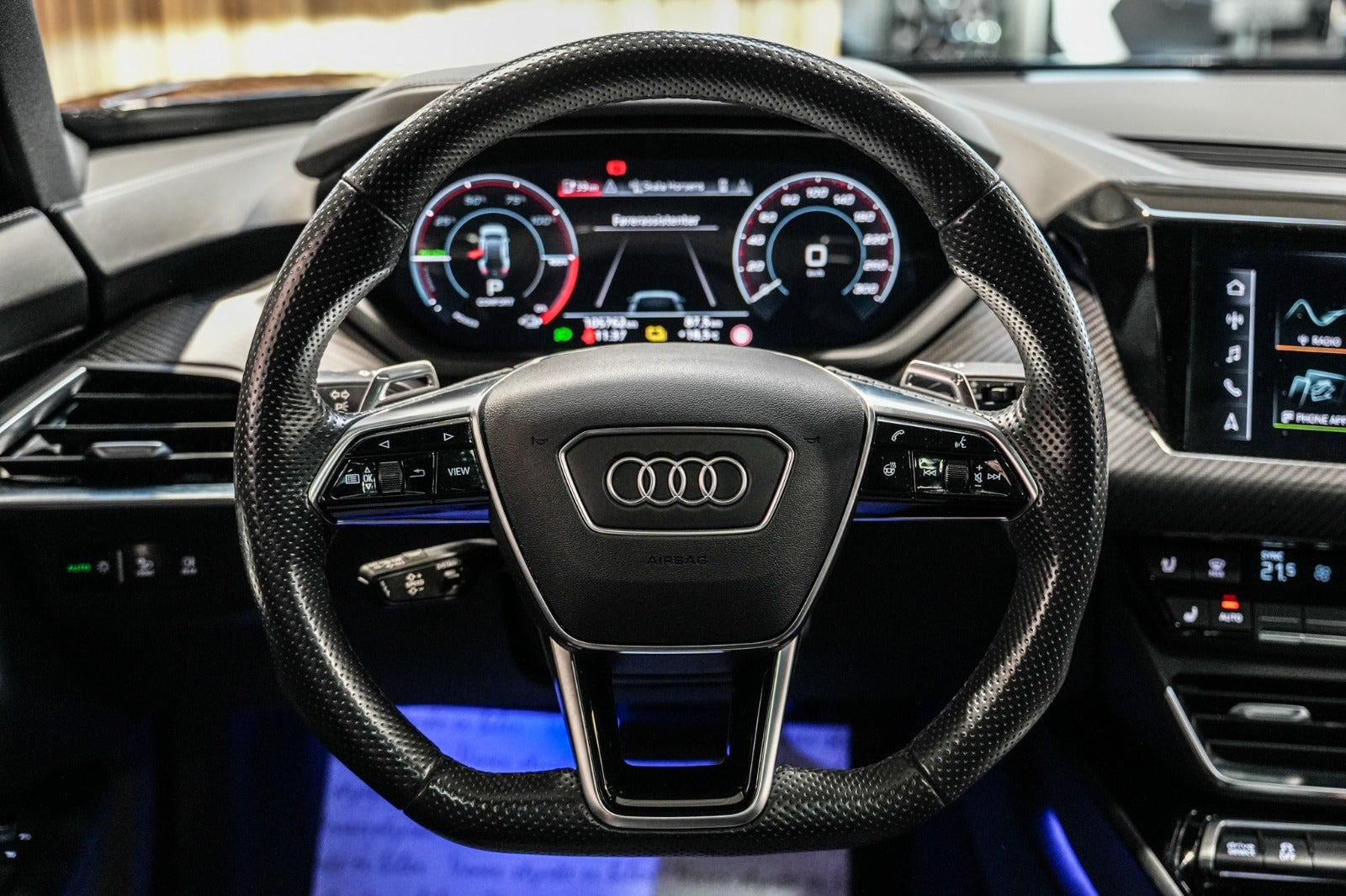 Sort Audi e-tron GT fra 2021