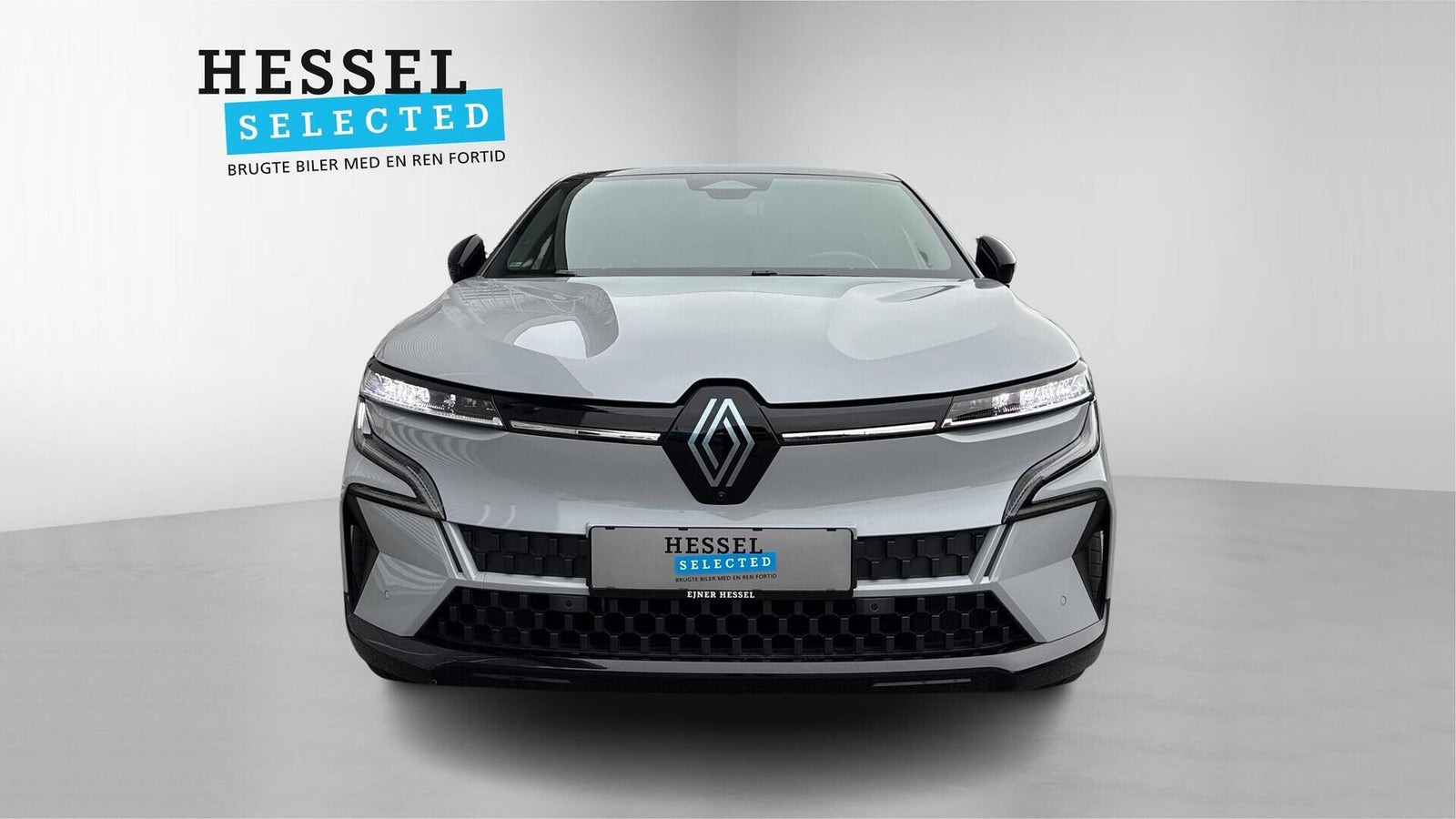 Grå Renault Megane E-Tech fra 2023
