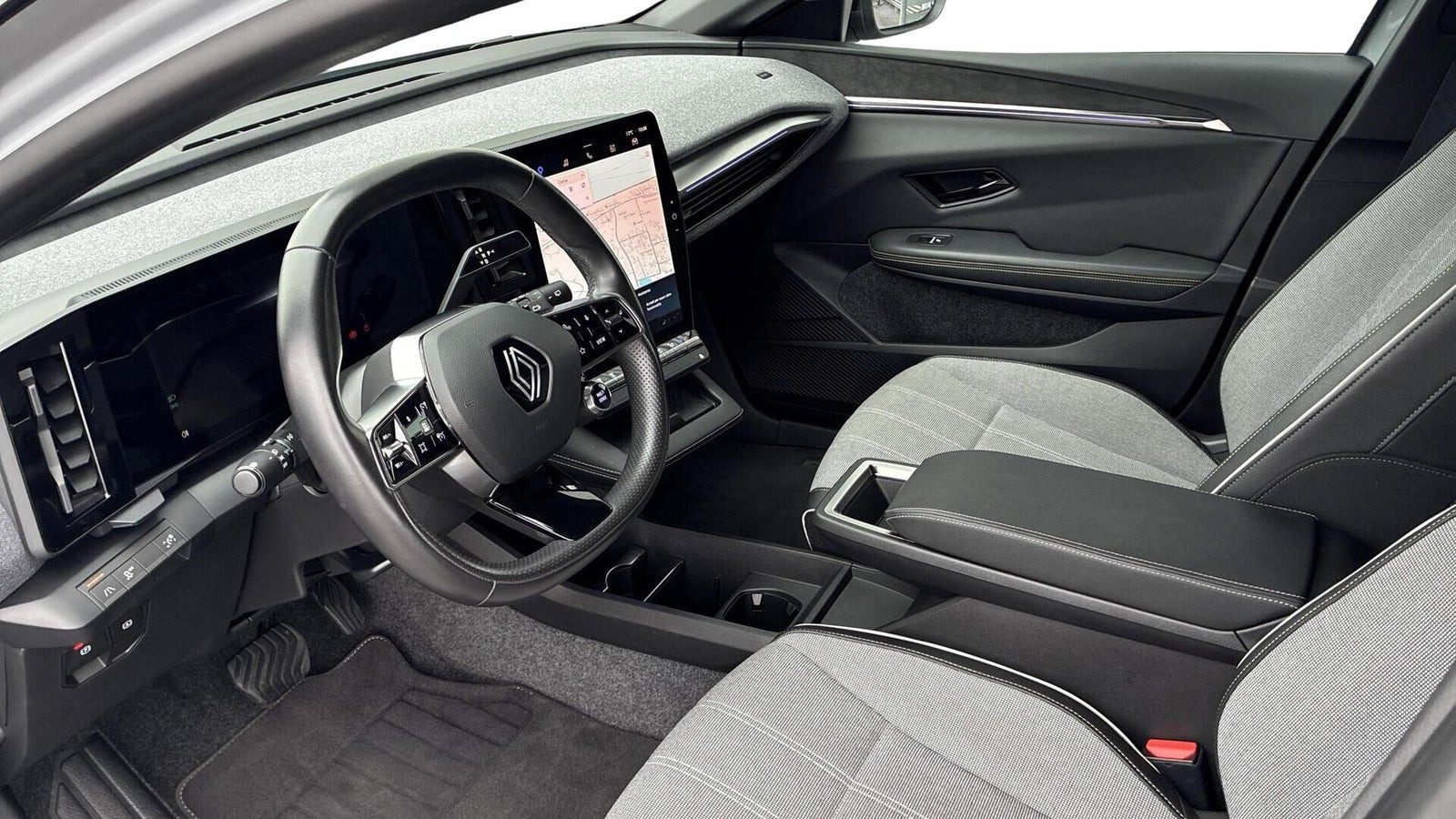 Grå Renault Megane E-Tech fra 2023