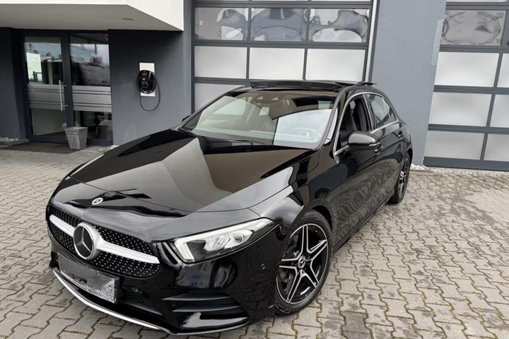 Sort Mercedes A200 d fra 2020