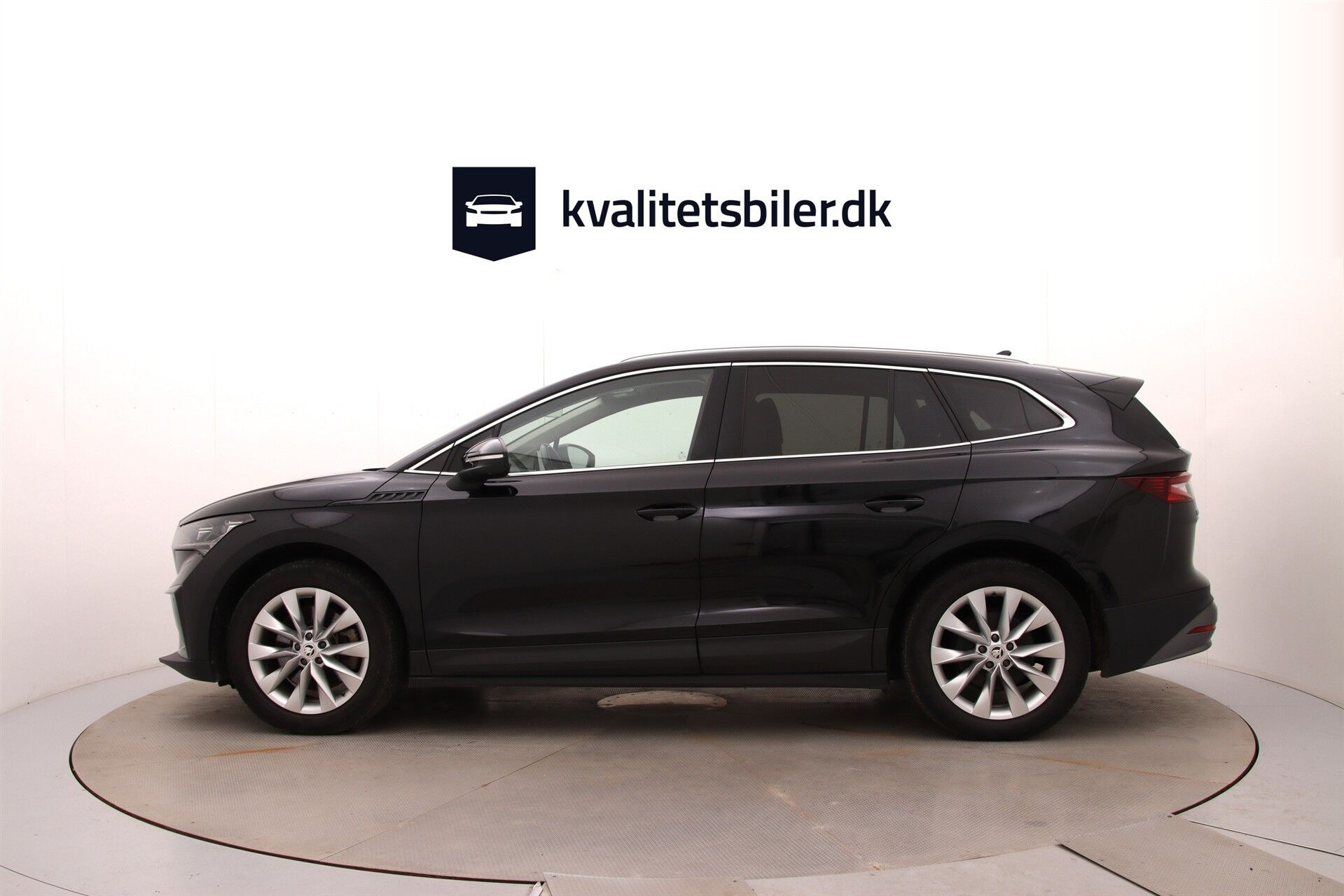 Sort Skoda Enyaq fra 2023