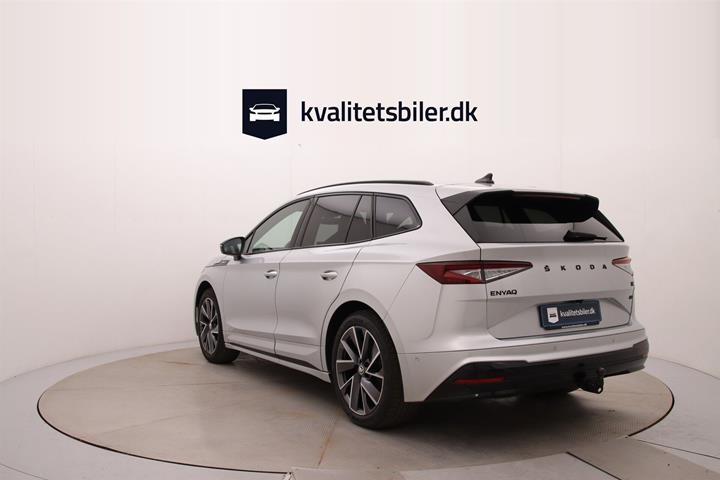 Sølv Skoda Enyaq fra 2022