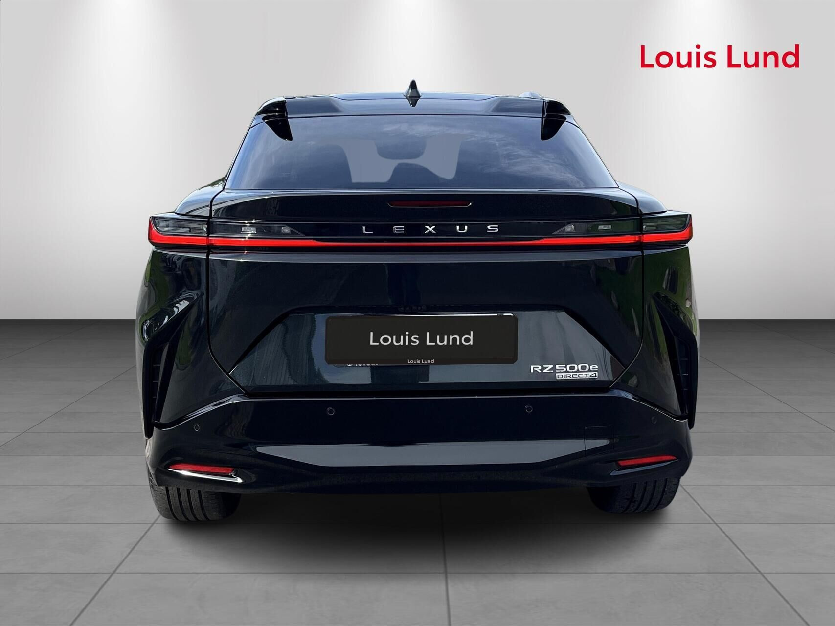 Sort Lexus RZ fra 2026
