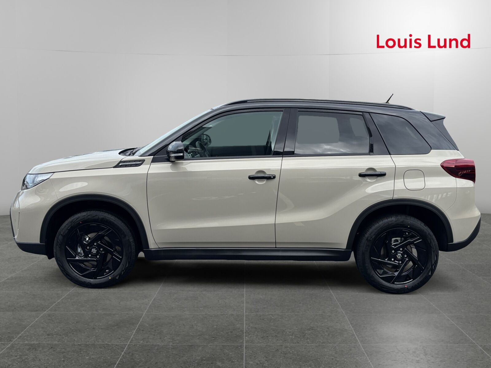 Sort Suzuki Vitara fra 2026