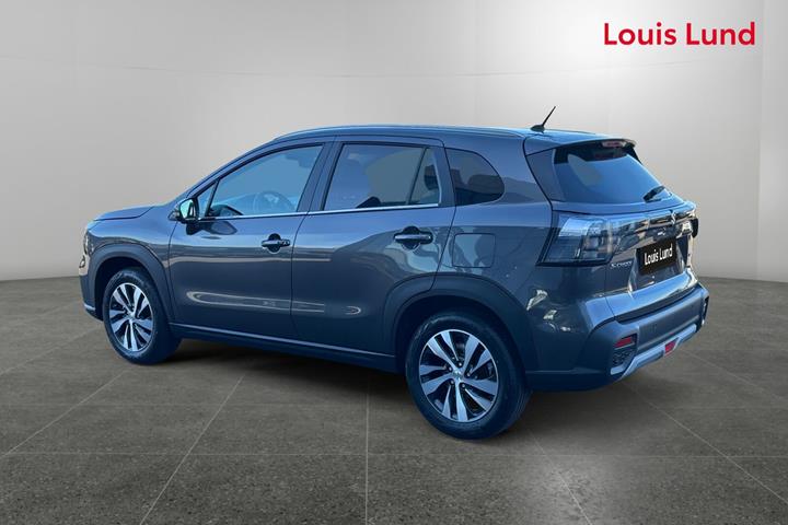 Grå Suzuki S-Cross fra 2026