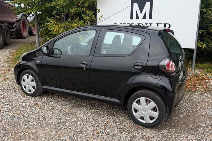 undefined Toyota Aygo fra 2010