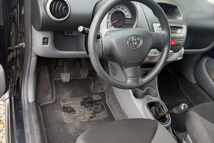 undefined Toyota Aygo fra 2010