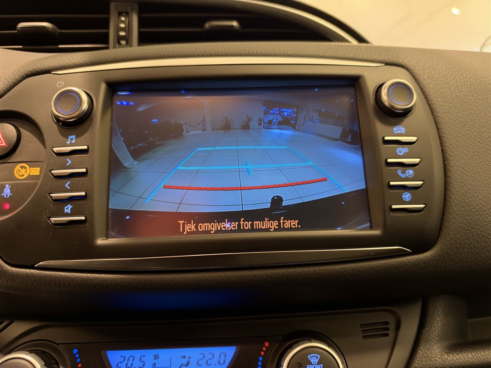 Sort Toyota Yaris fra 2019