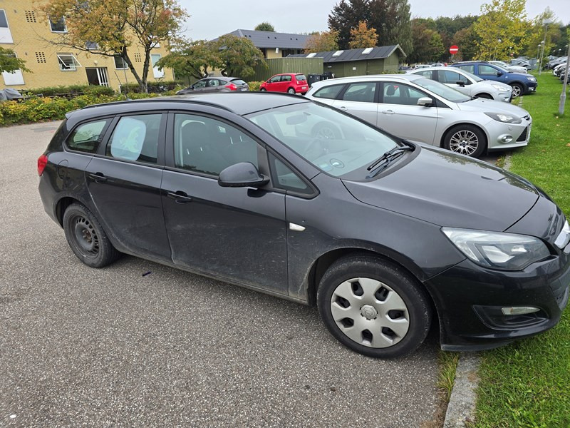 undefined Opel Astra fra 2016