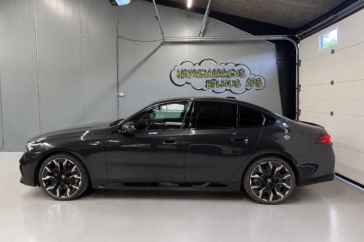 undefined BMW i5 fra 2024