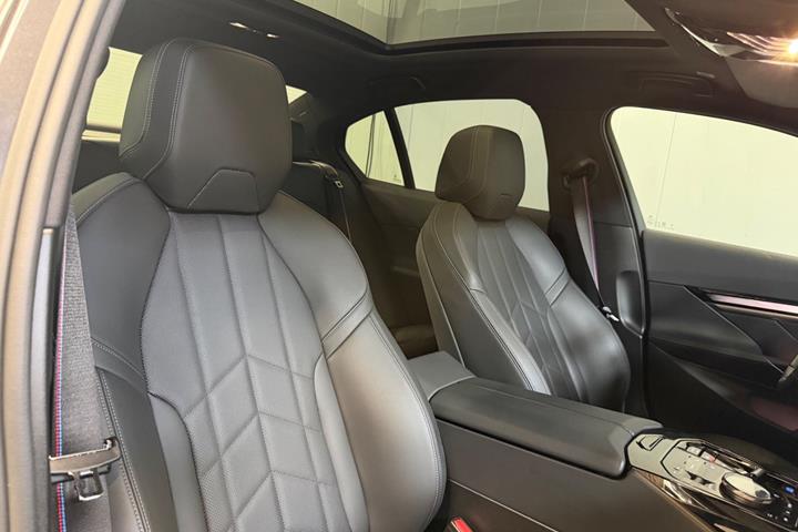 undefined BMW i5 fra 2024