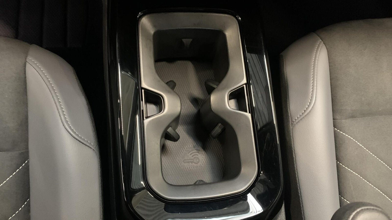 Hvid VW ID.4 fra 2023