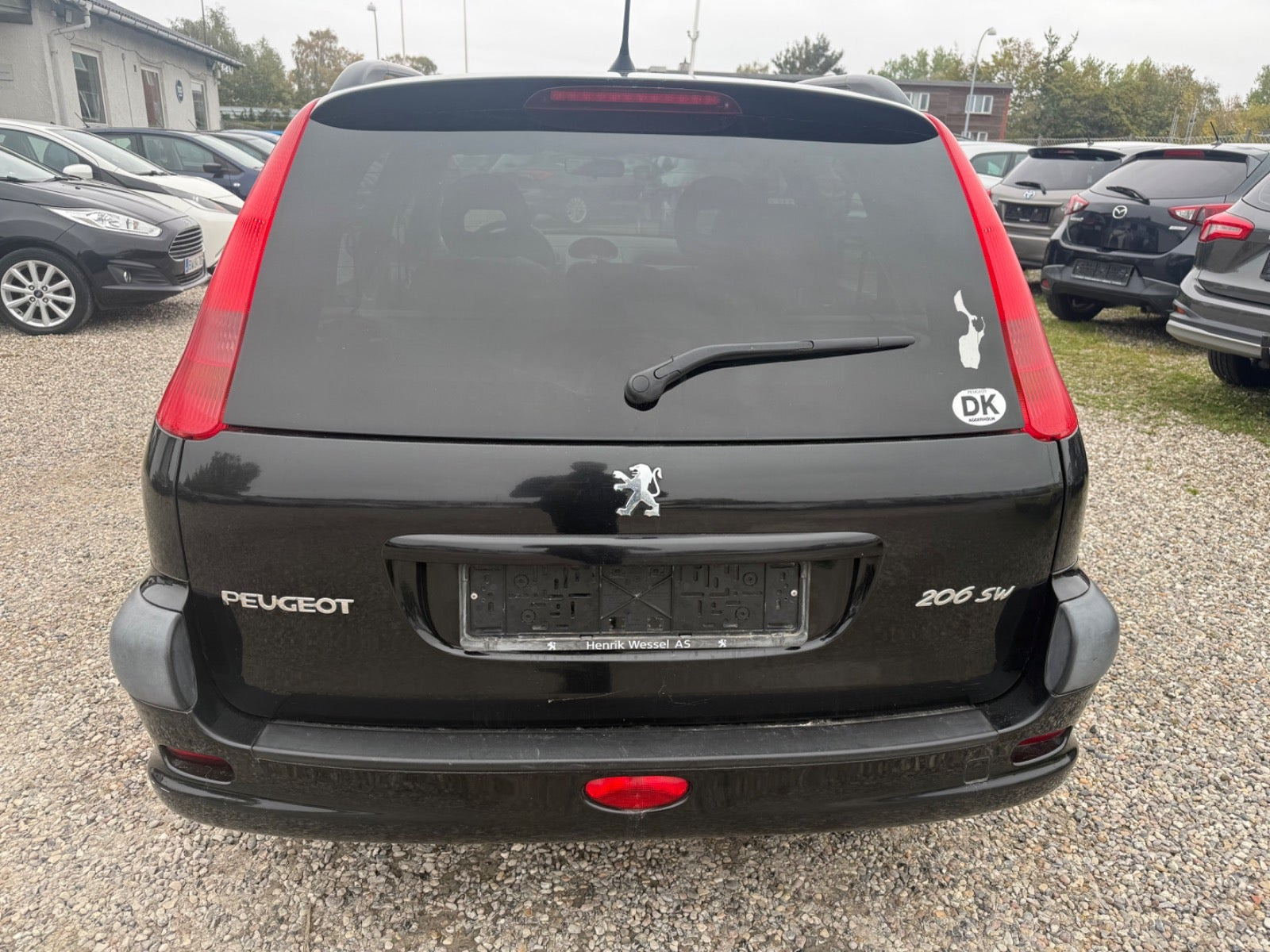 Sort Peugeot 206 fra 2003