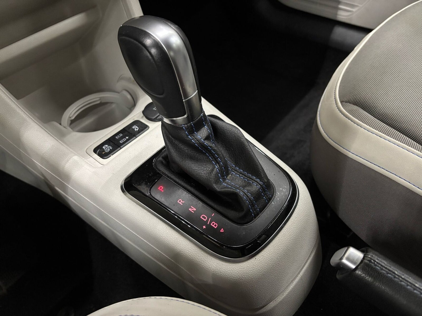Sort VW E-UP! fra 2014