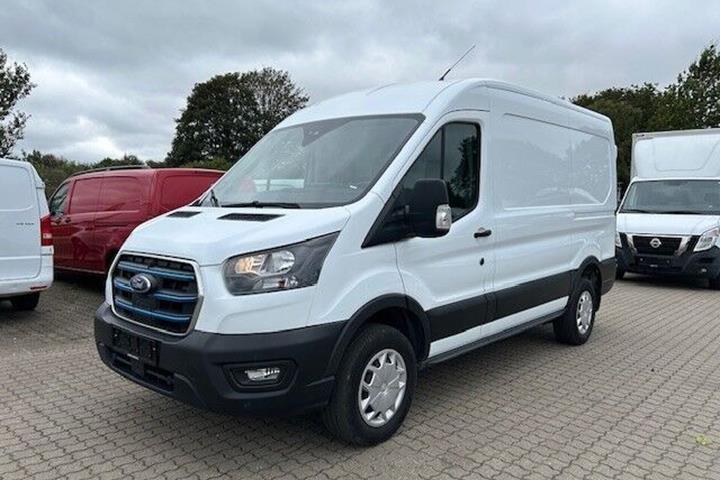 Hvid Ford E-Transit 390 L2 Van fra 2022