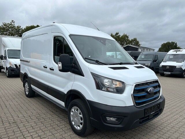 Hvid Ford E-Transit 390 L2 Van fra 2022