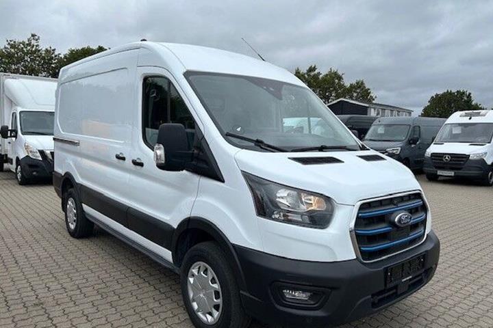 Hvid Ford E-Transit 390 L2 Van fra 2022