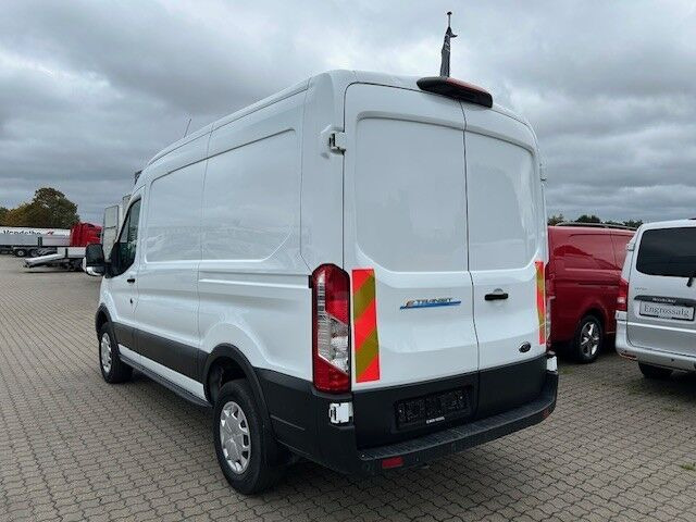 Hvid Ford E-Transit 390 L2 Van fra 2022