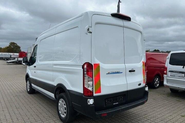 Hvid Ford E-Transit 390 L2 Van fra 2022