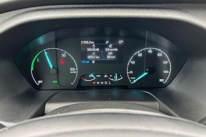 Hvid Ford E-Transit 390 L2 Van fra 2022