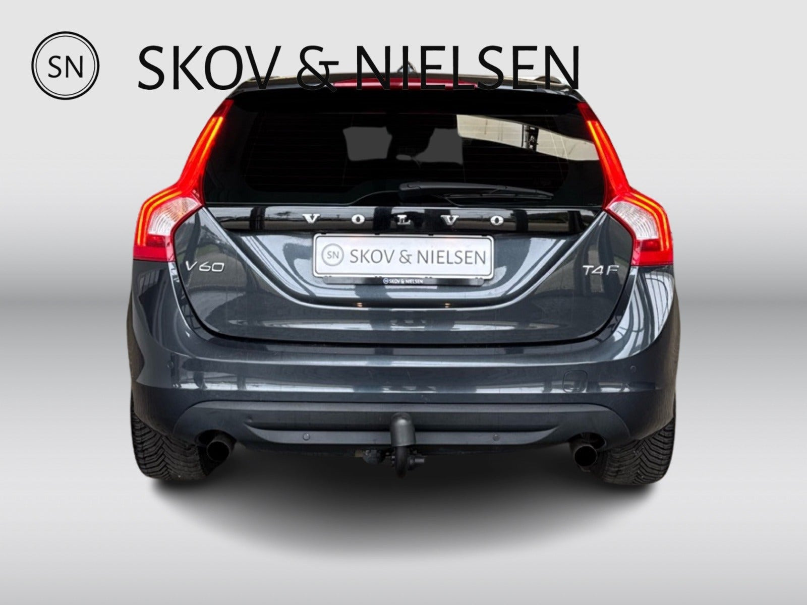 Blå Volvo V60 fra 2013