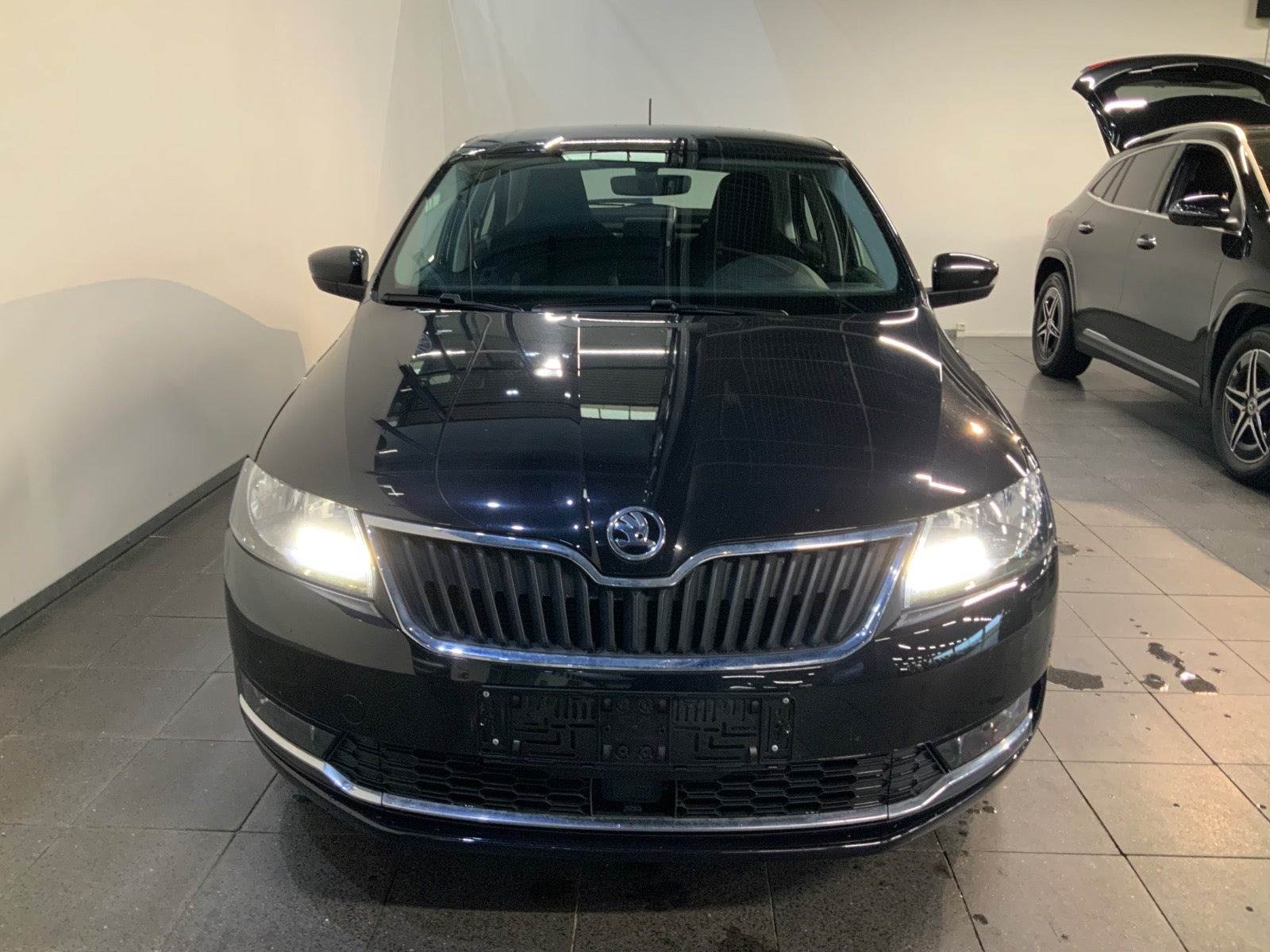 Sort Skoda Rapid fra 2019