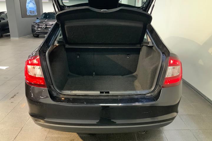 Sort Skoda Rapid fra 2019