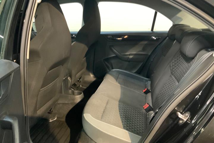 Sort Skoda Rapid fra 2019